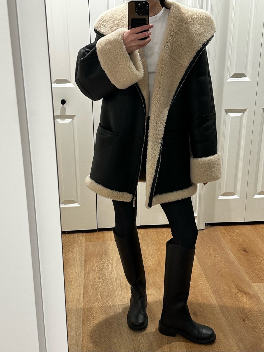 Toteme Menfi shearling coat - Picture 1 of 8